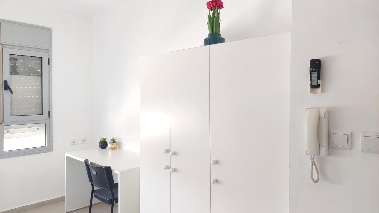 New Studio In Soroka Hospital Area Lejlighed Be'er Sheva Eksteriør billede